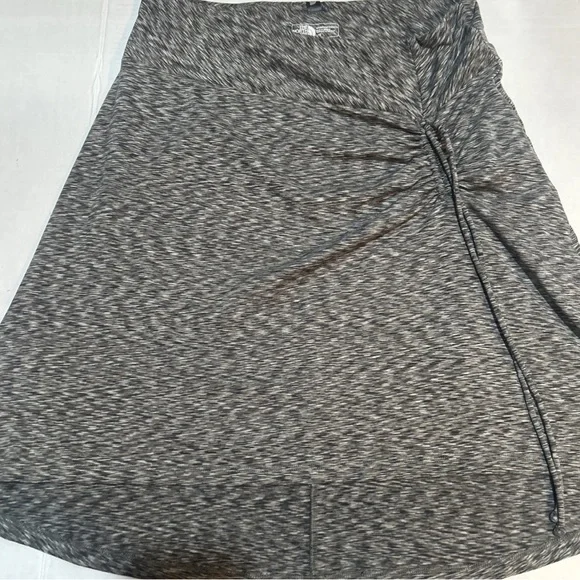 The North Face Cypress Skirt Pache Gray Women's High-Low Heathered Skirt Large - Picture 2 of 4